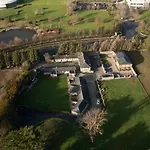 Alensgrove #1 - One-bedroom Holiday home *